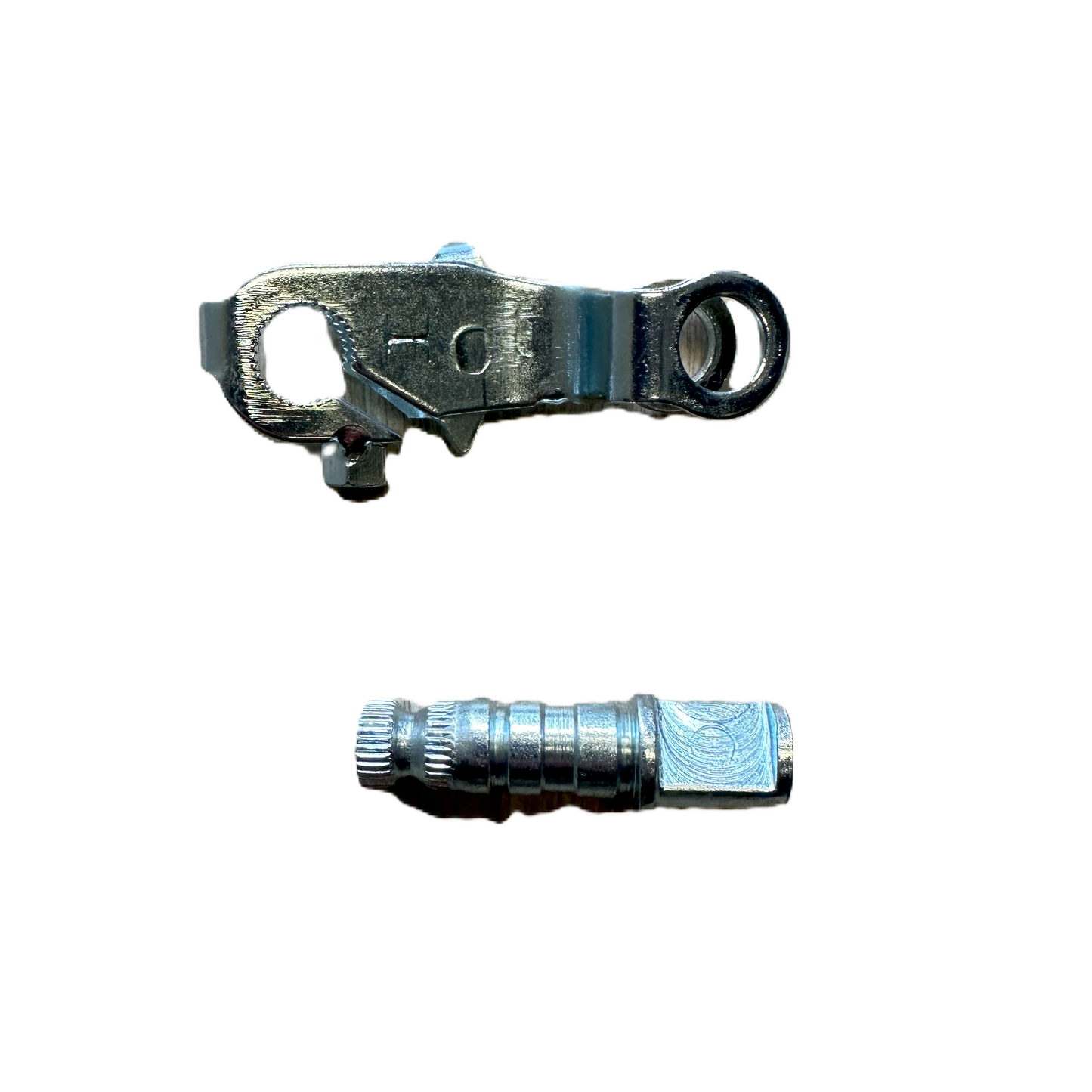 Öxull og armur í afturbremsu Tamco